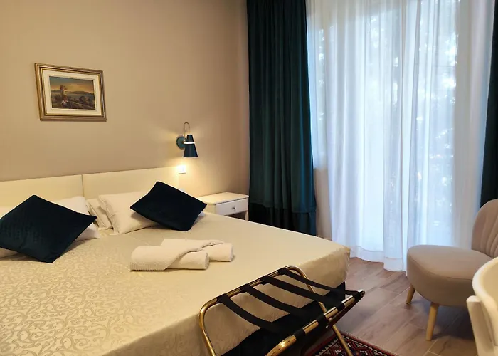 Artemis فندق مبيت وإفطار